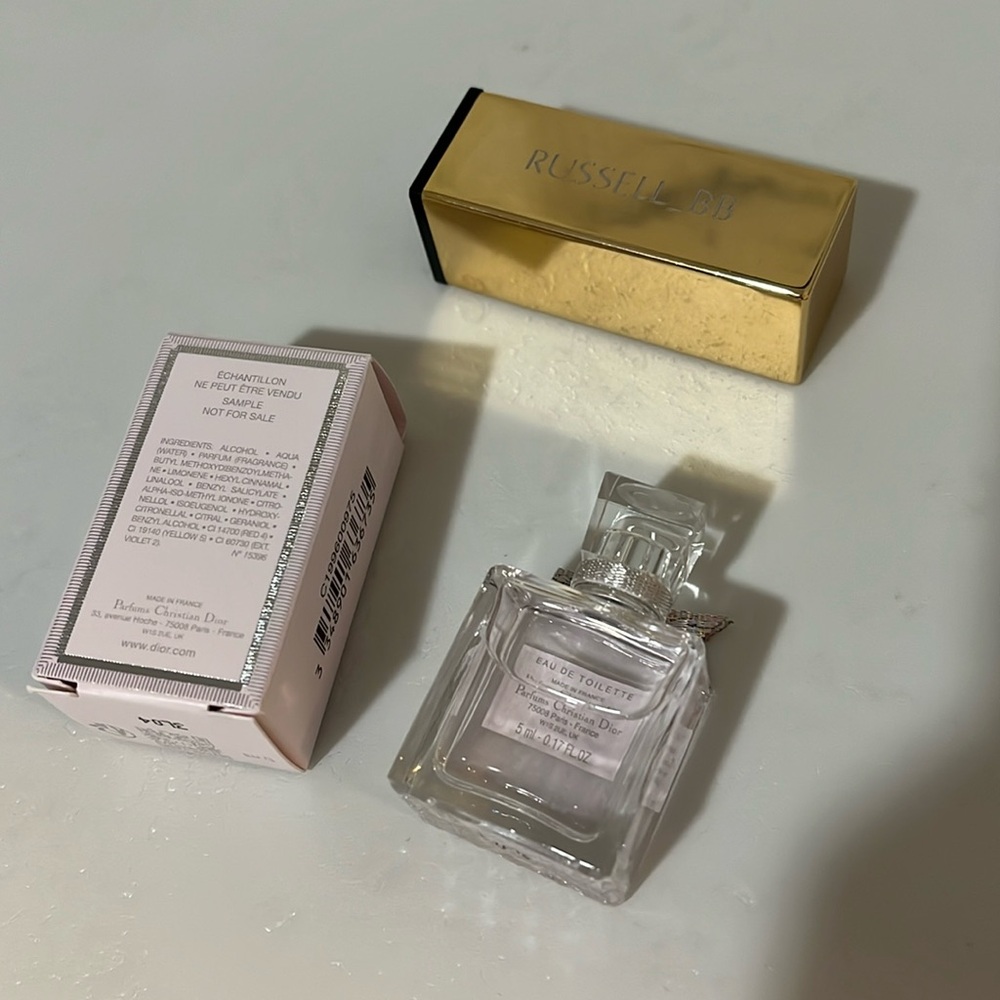 Dior Miss Dior Blooming Bouquet Mini 5 ml Bottle - Picture 5 of 7